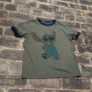 Cute vintage print Stitch shirt, size XS